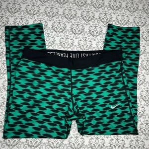 Nike Dri-Fit Relay Cropped Geometric Athletic Running Teal/Black Leggings, Large